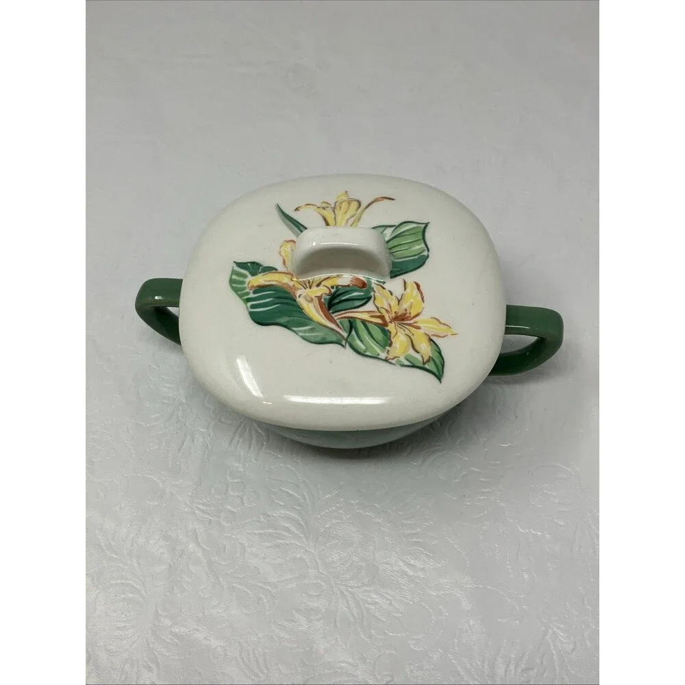 Taylor Smith Taylor Conversation DAYLILY  Covered Sugar Bowl w/Lid Day Lily